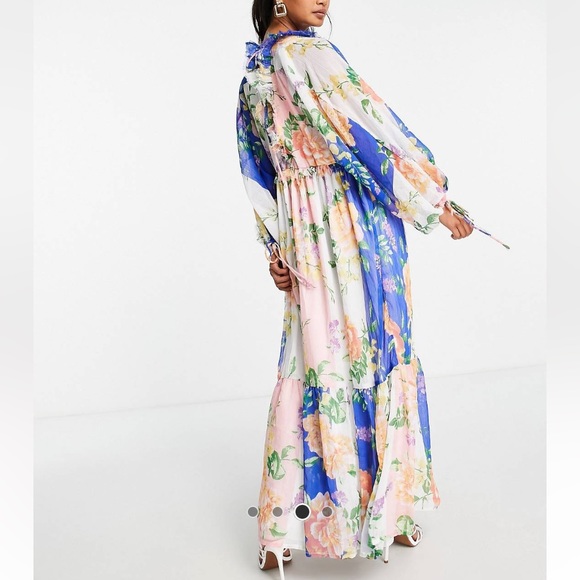 ASOS Design Long Sleeve Chiffon
Smock Midi Dress - Picture 3 of 7